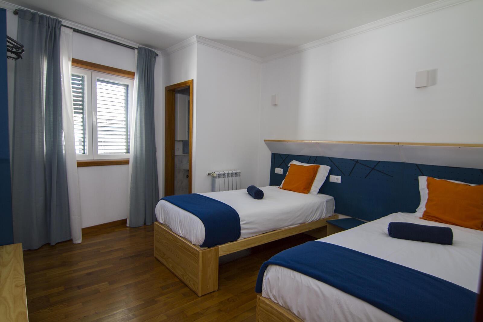 Double room with en-suite bathroom